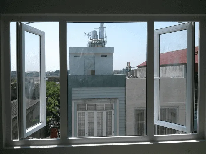 Cửa sổ nhôm Xingfa 2 cánh mở quay kết hợp ô fix