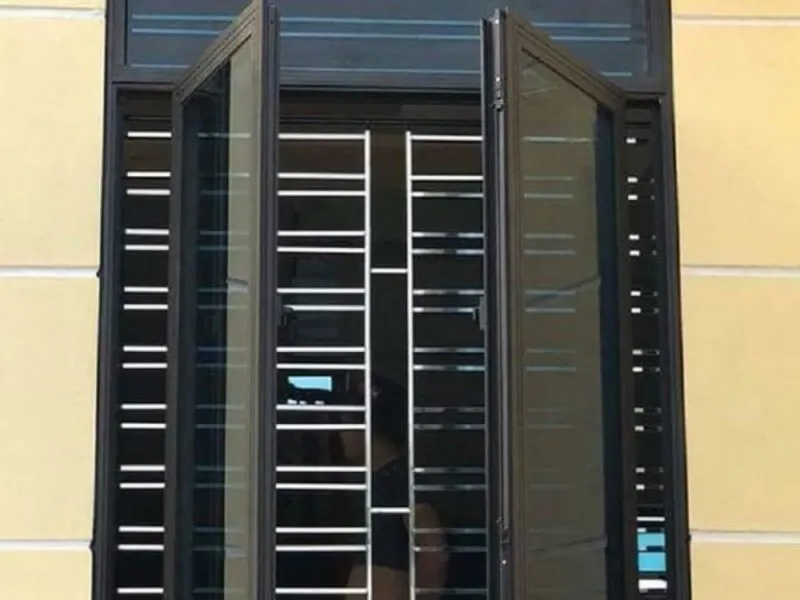 Thi công song cửa sổ inox nhanh chóng, chắc chắn