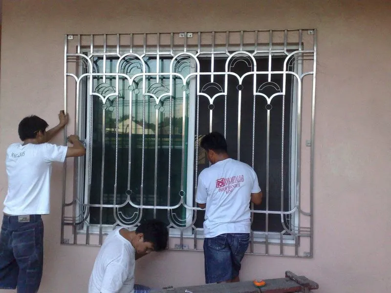 Song cửa sổ inox chống trộm hiệu quả