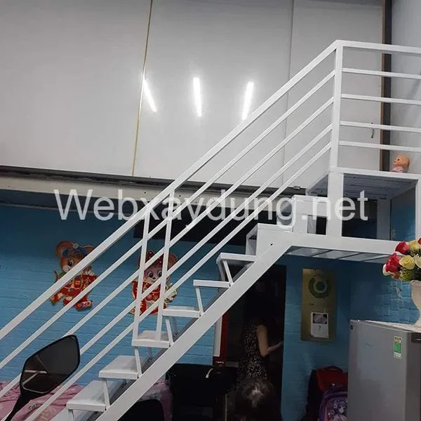Mẫu cầu thang sắt gác lửng đơn giản