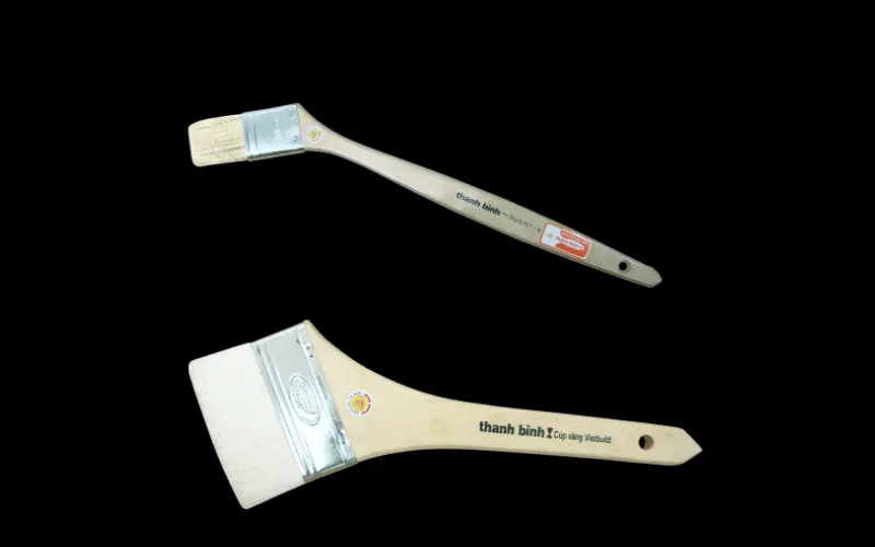 Paint brush with special shape for specific purposes