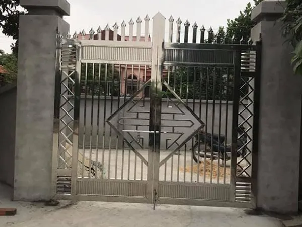 cổng inox 2 cánh