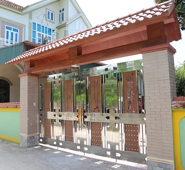 Cổng inox 4 cánh cao cấp cho nhà biệt thự