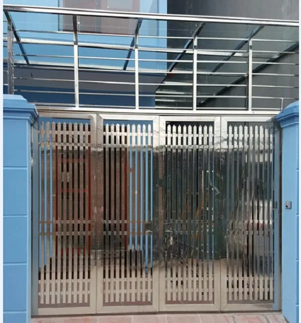 cổng inox 4 cánh