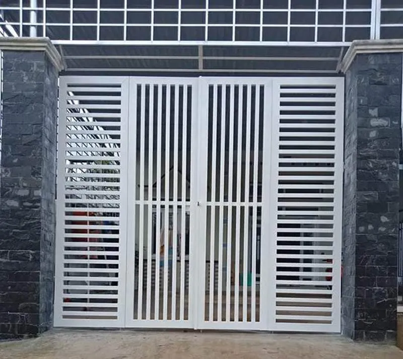 Mẫu cửa cổng gập 4 cánh (6)