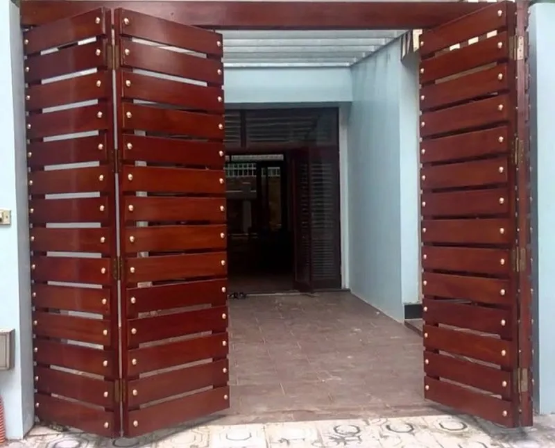 Mẫu cửa cổng gập 4 cánh (2)