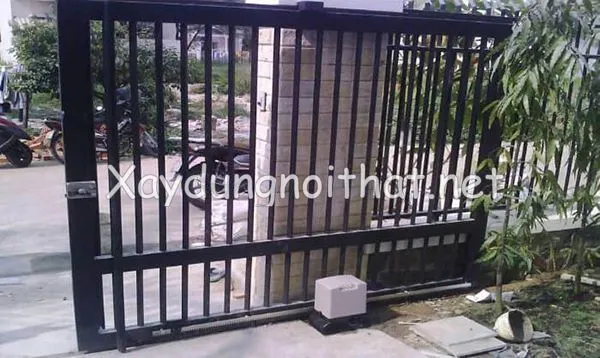 Mẫu cửa cổng sắt lùa tự động