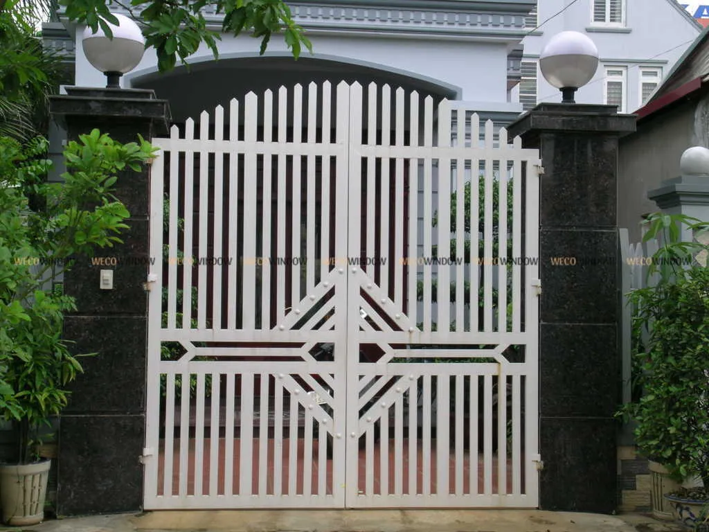 Mẫu cửa cổng 2 cánh đơn giản.