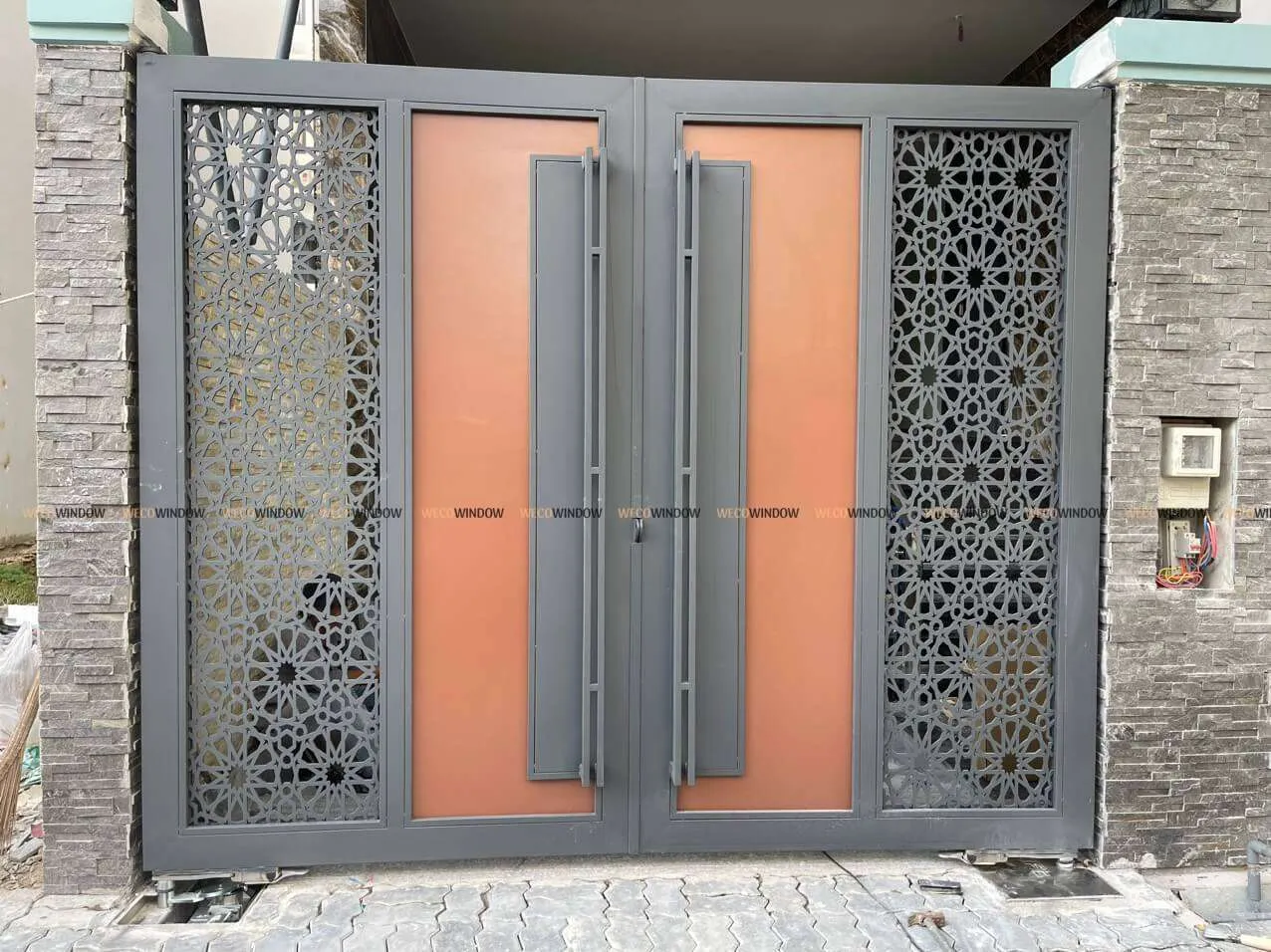 Mẫu cửa được ưa chuộng hiện nay.
