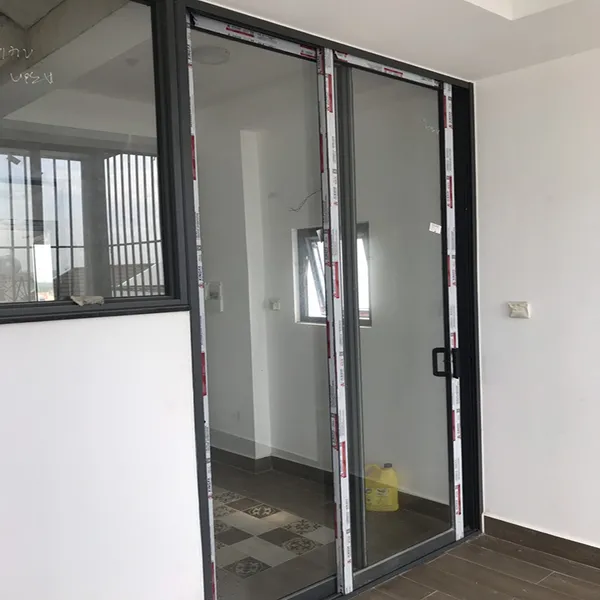Mẫu cửa đi lùa 2 cánh hệ 55 màu đen đẹp