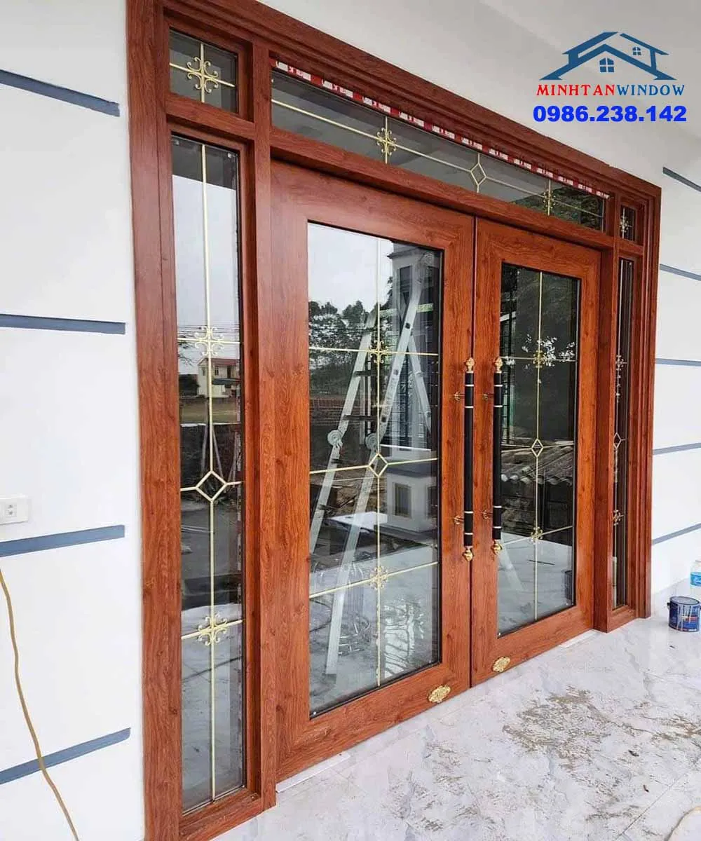 Chất liệu nhôm cao cấp cho cửa 4 cánh