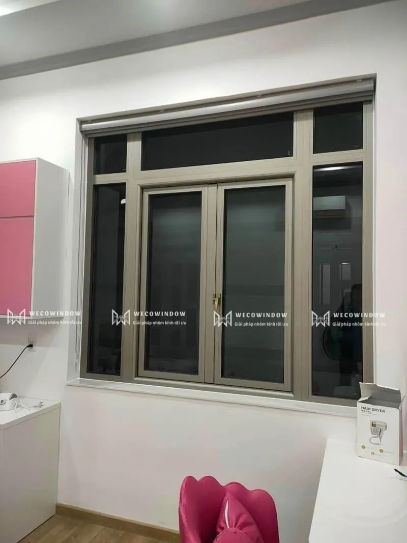 Cá»­a sá»• nhÃ´m Maxpro má»Ÿ quay. 