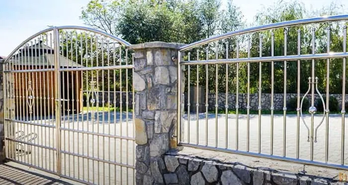 Máº«u hÃ ng rÃ o Ä‘áº¹p vÃ  an toÃ n inox cho nhÃ  hiá»‡n Ä‘áº¡i