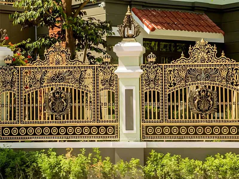 Hàng rào sắt cho biệt thự tân cổ điển