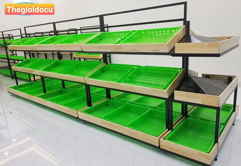 Kệ thanh lý trưng bày rau củ quả tươi ngon