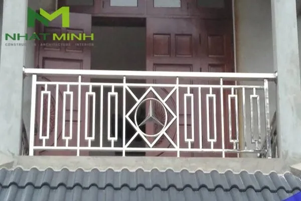 Mẫu lan can mặt tiền nhà