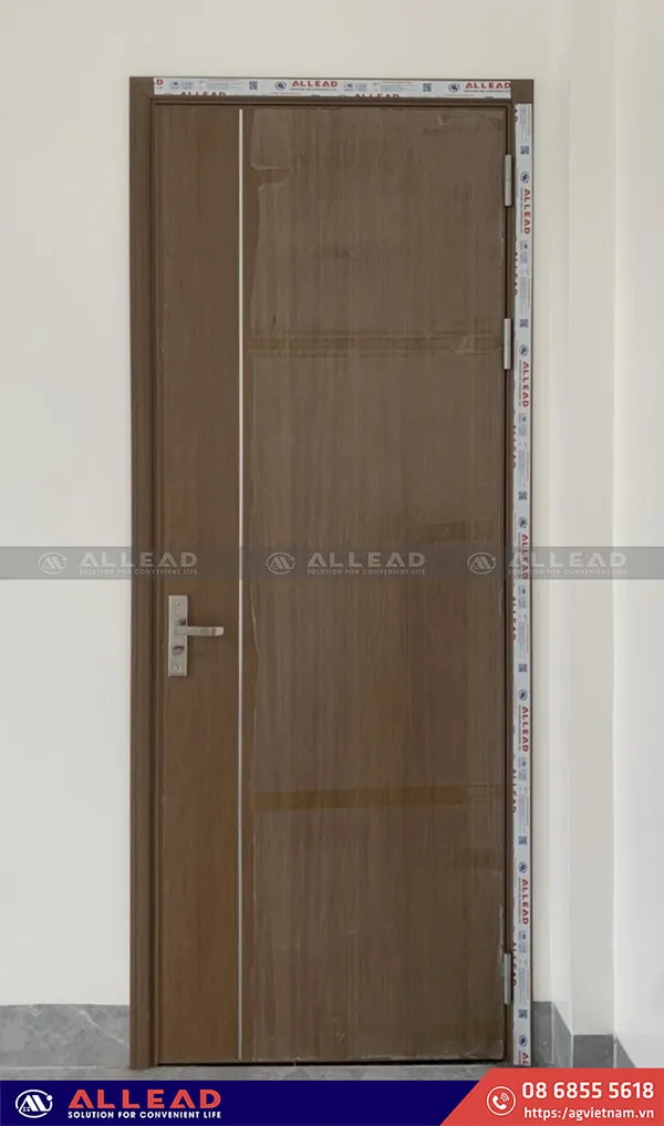 mẫu cửa nhôm vân gỗ phòng ngủ
