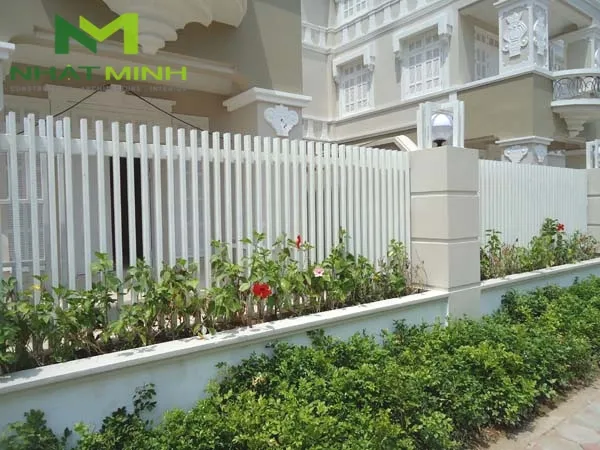 Đa dạng kiểu dáng mẫu hàng rào sắt