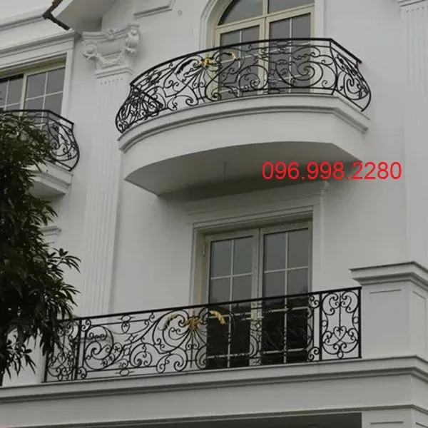 Mẫu lan can ban công sắt mỹ thuật số 26 độc đáo, mô phỏng thiên nhiên