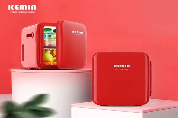Tủ lạnh mini Kemin 10 lít, phù hợp cho không gian nhỏ, giá dưới 1 triệu