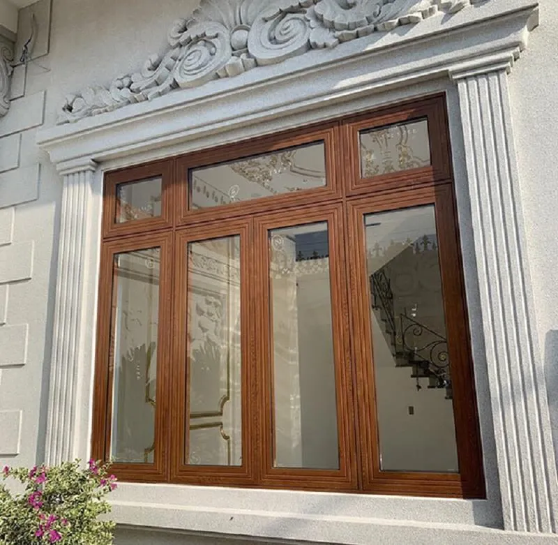 Mẫu cửa gỗ 4 cánh thiết kế độc đáo