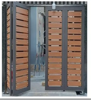 Cửa cổng sắt kết hợp ốp gỗ