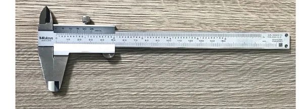 Thước kẹp cơ khí dài đo 0-150mm Mitutoyo 530-312