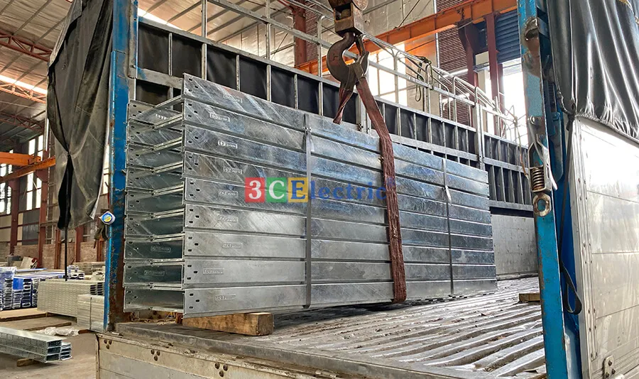 Thang cáp mạ kẽm nhúng nóng