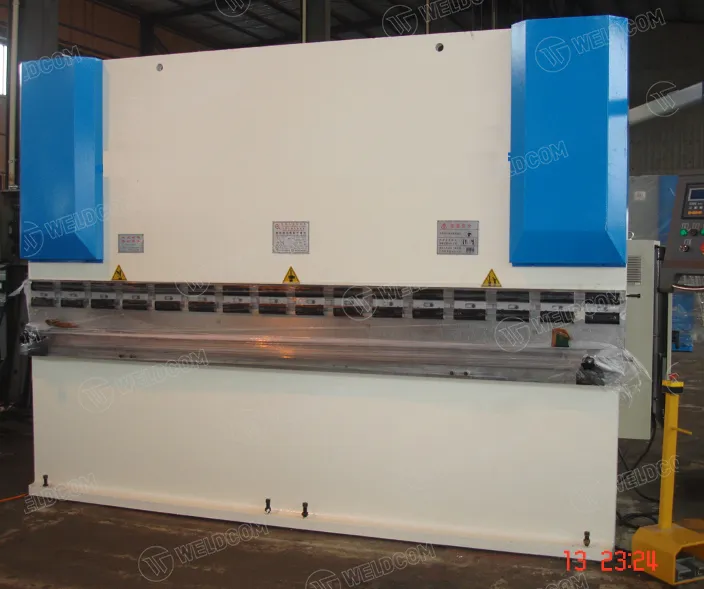 Máy chấn tôn thủy lực Jianghai